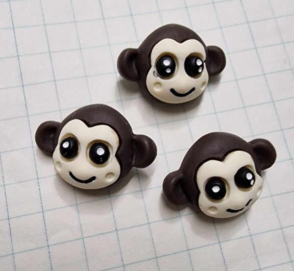 Cheeky Monkey 20mm Buttons - Image 3