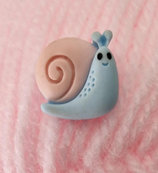 Sonny Snail 15mm Buttons