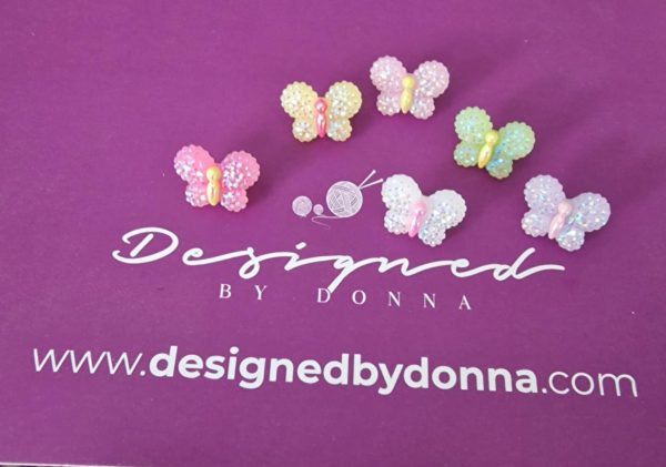 Beth Butterfly 18mm Buttons - Image 3